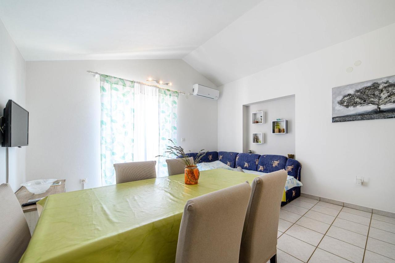 Apartman Maslina Шибеник Екстер'єр фото
